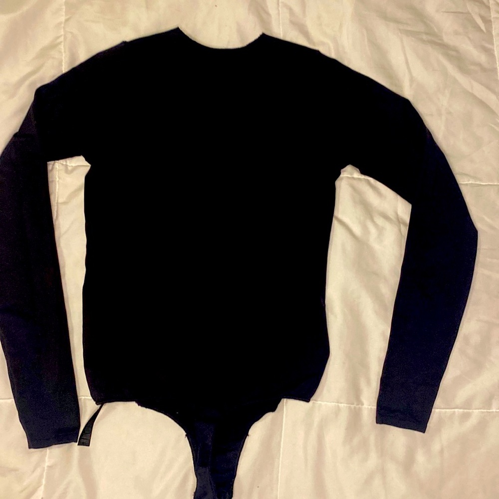 Skims long sleeve bodysuit